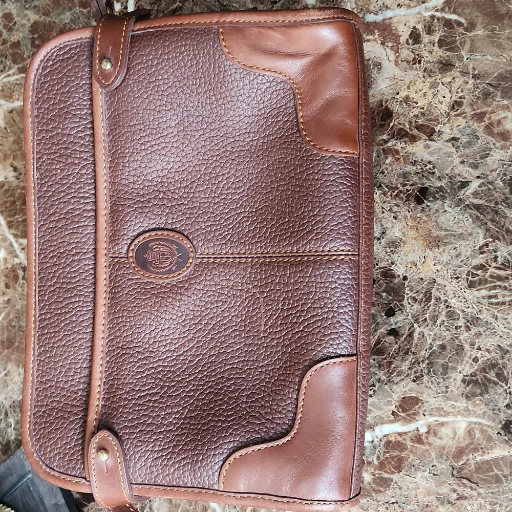 Vintage Liz Claiborne Brown Leather Shoulder Bag